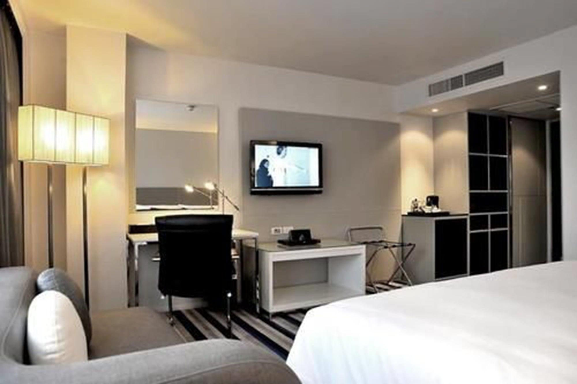 Best Western Sukhumvit 20 Bangkok Oda fotoğraf