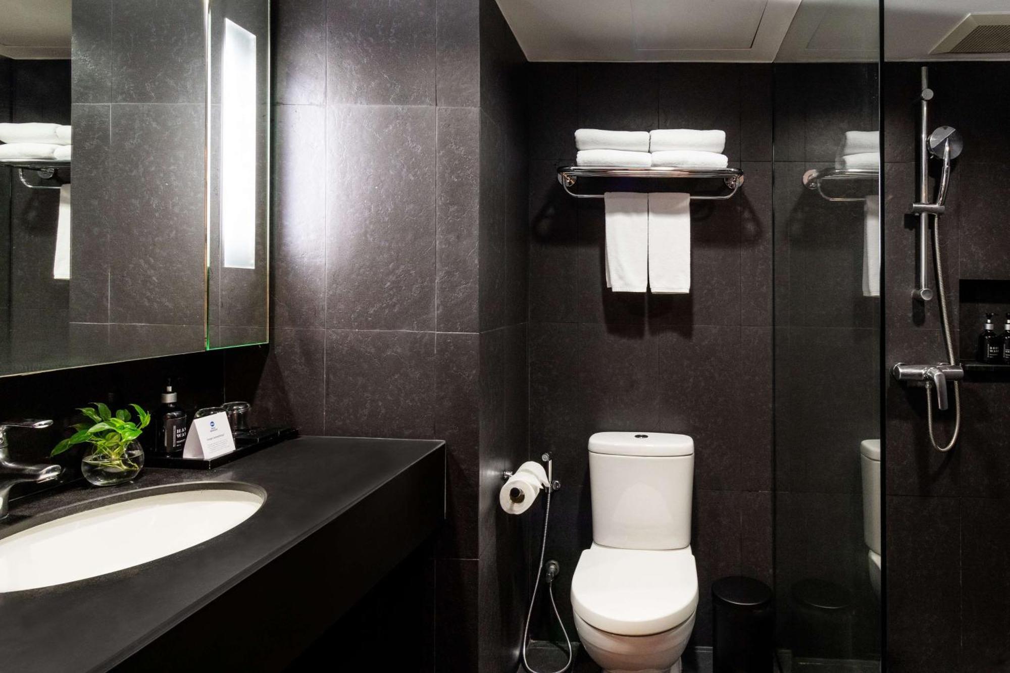 Best Western Sukhumvit 20 Bangkok Dış mekan fotoğraf